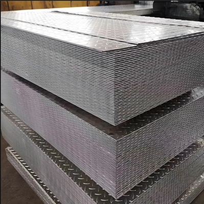 Q235 MS Diamond Steel Sheet для изготовления небольших инструментов и A36 HR Checkered Iron Sheet