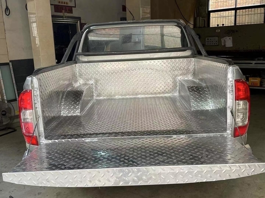 Специализированная стальная плита для модификации автомобилей с ± 1% толерантностью и индивидуальной конструкцией
